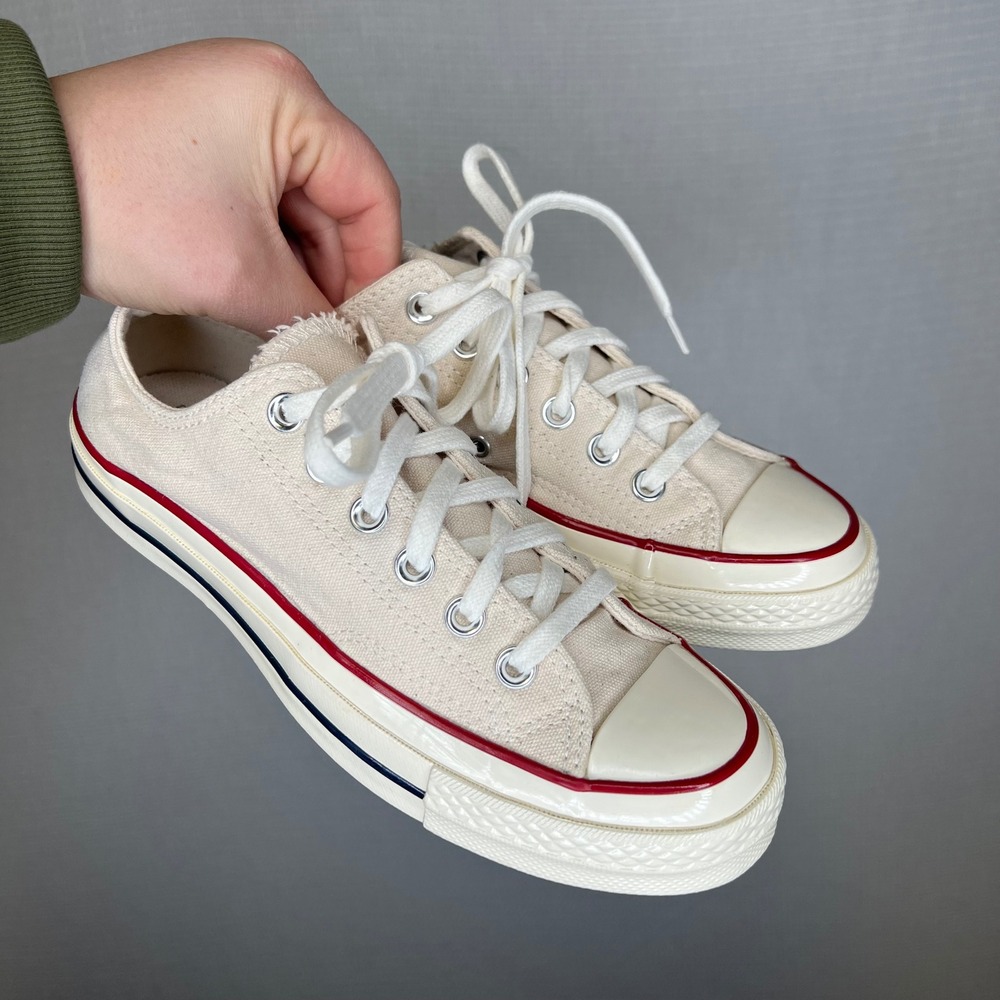 Converse Chuck 70 Low Top Vintage Parchment Off White Canvas Sneaker 162062C 4.5